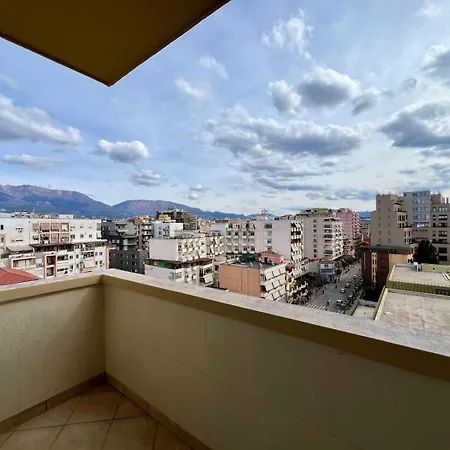 Es-tirana Center Apartment Tirana