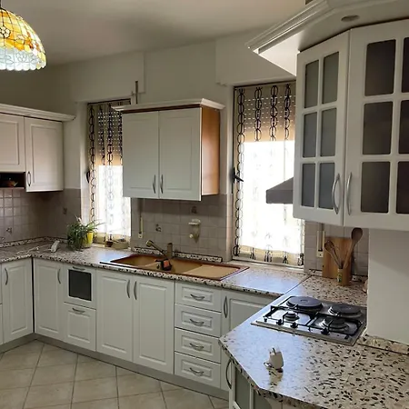 Apartment Es-tirana Center
